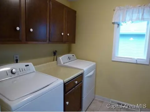 2221 Montclair, Springfield, IL 62704 photo 19