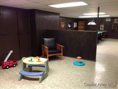 2221 Montclair, Springfield, IL 62704 photo 21