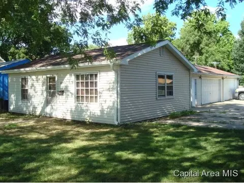 3604 S Douglas, Springfield, IL 62704 photo 1
