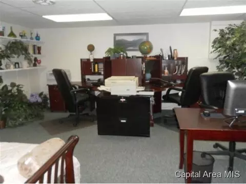 3205 Lobell Dr, Springfield, IL 62712 photo 14