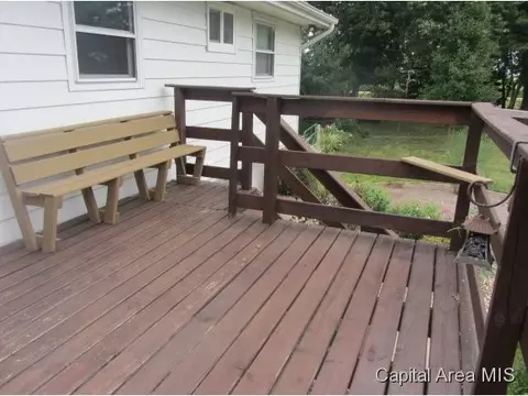 704 E Cardinal, Athens, IL 62613 photo 14