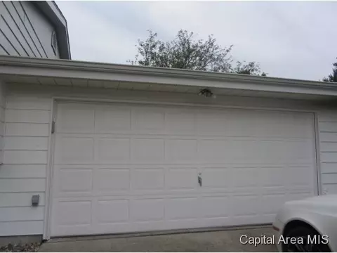 704 E Cardinal, Athens, IL 62613 photo 20