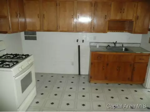 2207 E Keys Ave, Springfield, IL 62702 photo 7