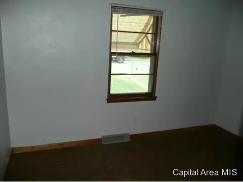 2207 E Keys Ave, Springfield, IL 62702 photo 10