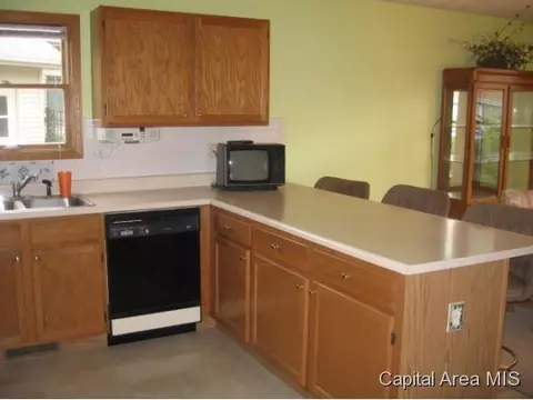 2409 Glencoe, Springfield, IL 62704 photo 16