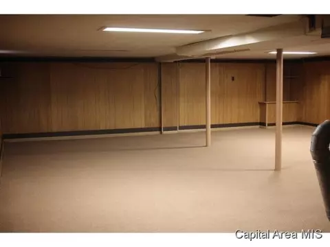 2444 S 7th St, Springfield, IL 62703 photo 15
