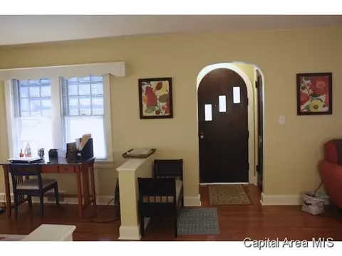 2444 S 7th St, Springfield, IL 62703 photo 7