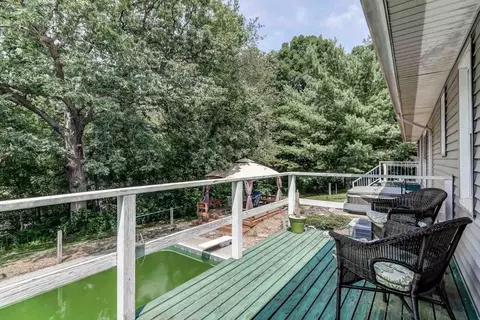 353 Blane Ct, Dawson, IL 62520 photo 32