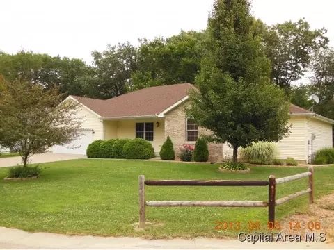602 S Loft Ln, Athens, IL 62613 photo 1
