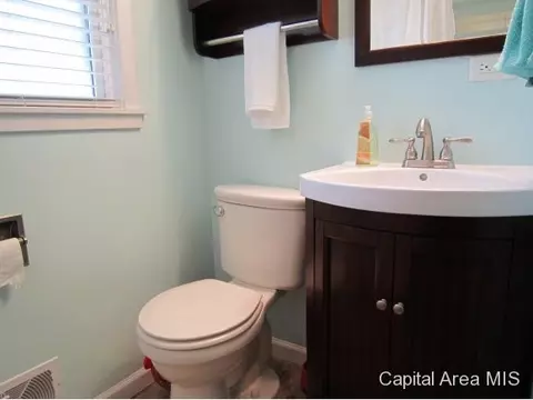 33 Midland Ct, Springfield, IL 62702 photo 9