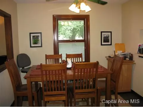4 Sarah, Springfield, IL 62703 photo 8