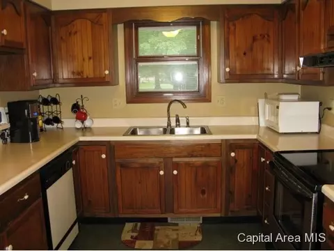 4 Sarah, Springfield, IL 62703 photo 9