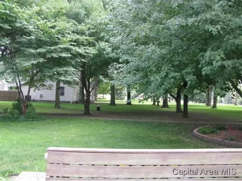 4 Sarah, Springfield, IL 62703 photo 3