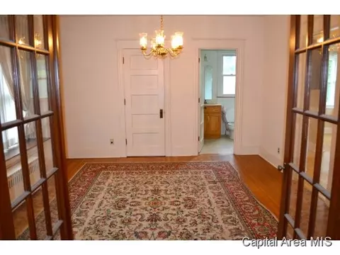 1418 S 4th, Springfield, IL 62703 photo 3