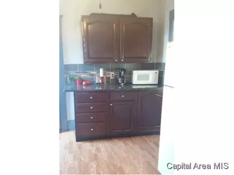 1327 N 2nd, Springfield, IL 62702 photo 6