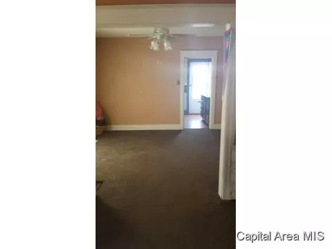 1327 N 2nd, Springfield, IL 62702 photo 3