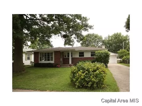 81 Foresters Ln, Springfield, IL 62704 photo 1