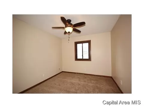 2435 Arrowhead, Springfield, IL 62702 photo 13