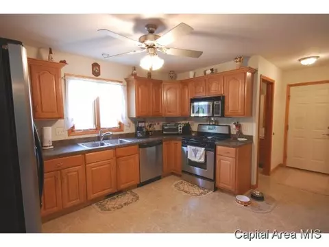 5217 Mountain Vw, Springfield, IL 62711 photo 6