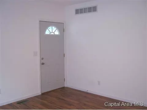 1905 N 10th St, Springfield, IL 62702 photo 6