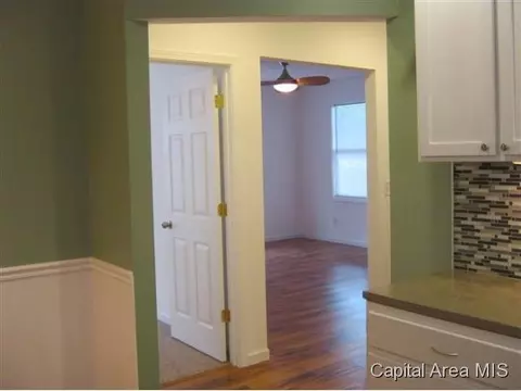 1905 N 10th St, Springfield, IL 62702 photo 11