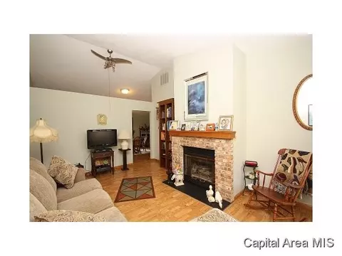 3313 Rawlings, Springfield, IL 62704 photo 6