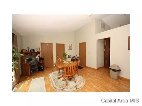 3313 Rawlings, Springfield, IL 62704 photo 8