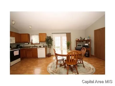 3313 Rawlings, Springfield, IL 62704 photo 9