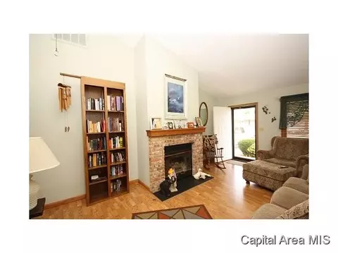 3313 Rawlings, Springfield, IL 62704 photo 4
