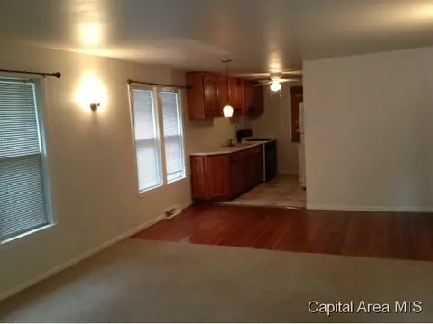 1909 S Douglas, Springfield, IL 62704 photo 4