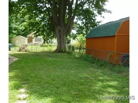 1828 E Kys, Springfield, IL 62702 photo 10