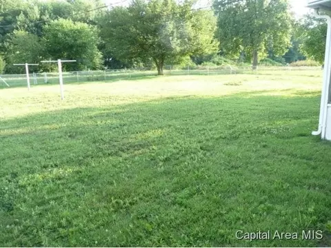2250 Enterprise, Springfield, IL 62702 photo 5