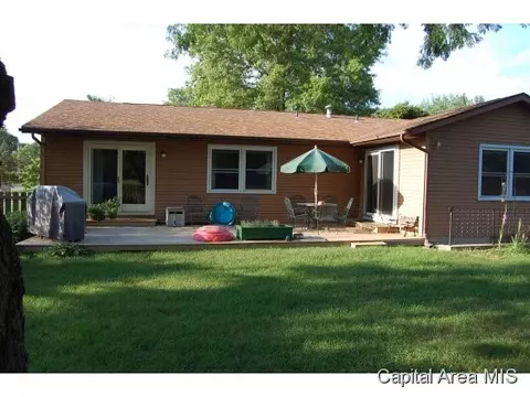 2 Roosevelt, Springfield, IL 62703 photo 3