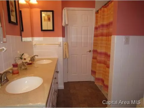 72 Horseshoe, Springfield, IL 62702 photo 11