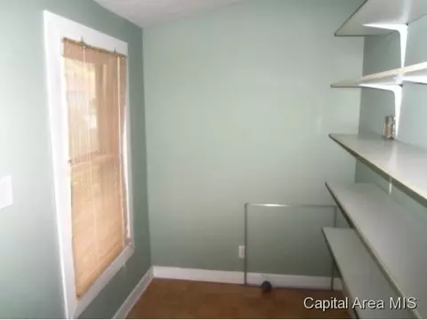 729 N Milton, Springfield, IL 62702 photo 6