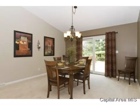 8207 Stirrup Ln, Springfield, IL 62707 photo 10