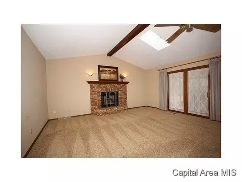117 Norwalk Rd, Springfield, IL 62704 photo 4