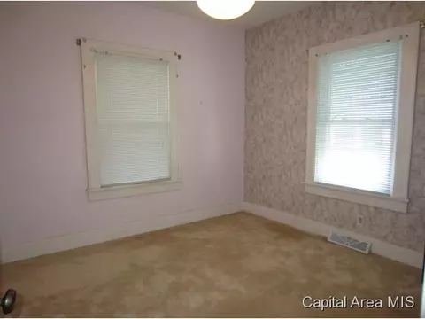 1305 W Edwards, Springfield, IL 62704 photo 7