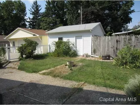 1305 W Edwards, Springfield, IL 62704 photo 9