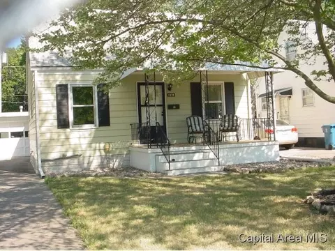 1828 N 19th St, Springfield, IL 62702 photo 1