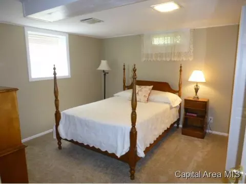 61 Meadowlark, Springfield, IL 62702 photo 11