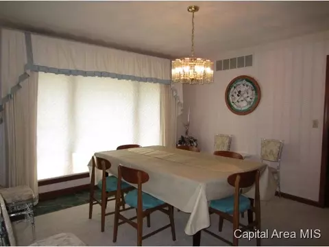 3008 Hedgerow, Springfield, IL 62704 photo 3