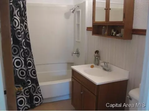 409 Kern, Springfield, IL 62703 photo 7