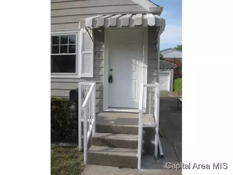 409 Kern, Springfield, IL 62703 photo 2