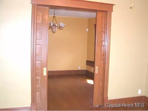 404 S Walnut, Springfield, IL 62704 photo 6