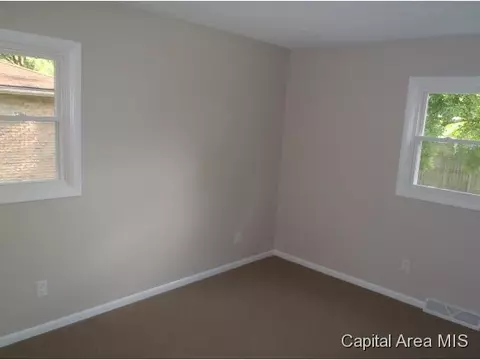 342-344 Norwalk Rd, Springfield, IL 62704 photo 9