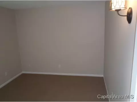 342-344 Norwalk Rd, Springfield, IL 62704 photo 8