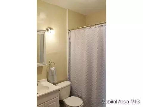 2157 Yale Blvd, Springfield, IL 62703 photo 10