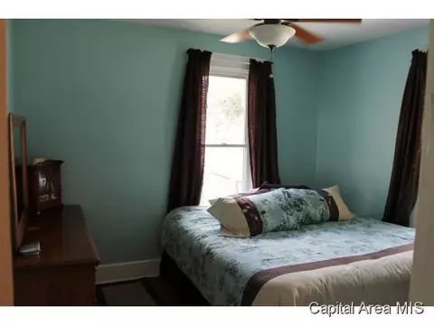 2157 Yale Blvd, Springfield, IL 62703 photo 9