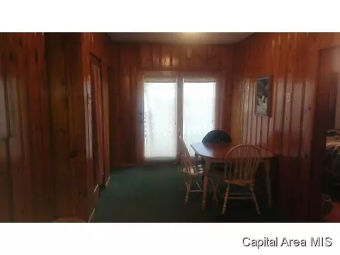 206 E Sycamore, Thayer, IL 62689 photo 9